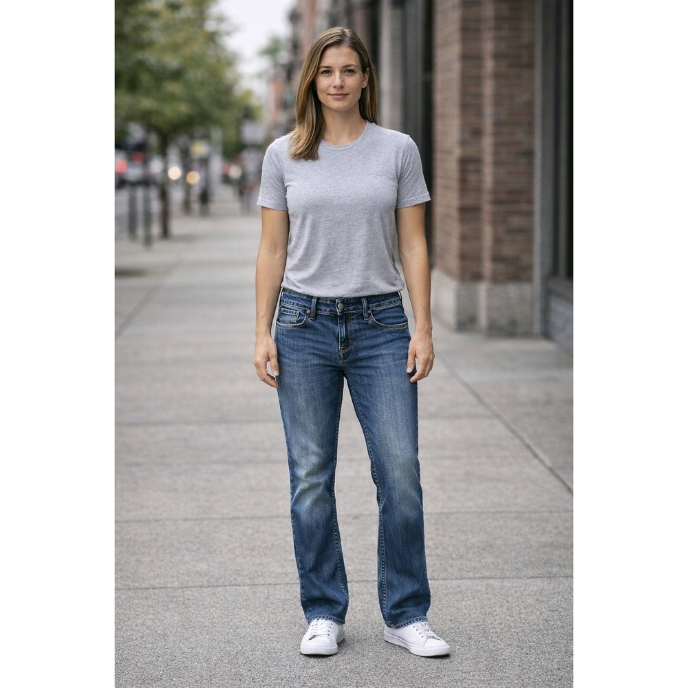 Silver Aiko Low Rise Boot Cut Jeans Women's Size 31x33 Stretch Denim Cotton Y2K